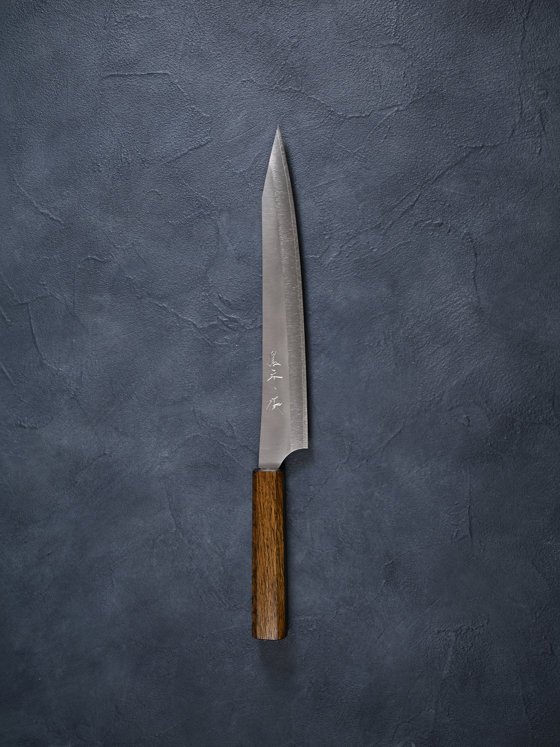 黒﨑優 Yu Kurosaki 月光 筋引包丁240mm VG XEOS鋼 樫八角柄 – ナイフ