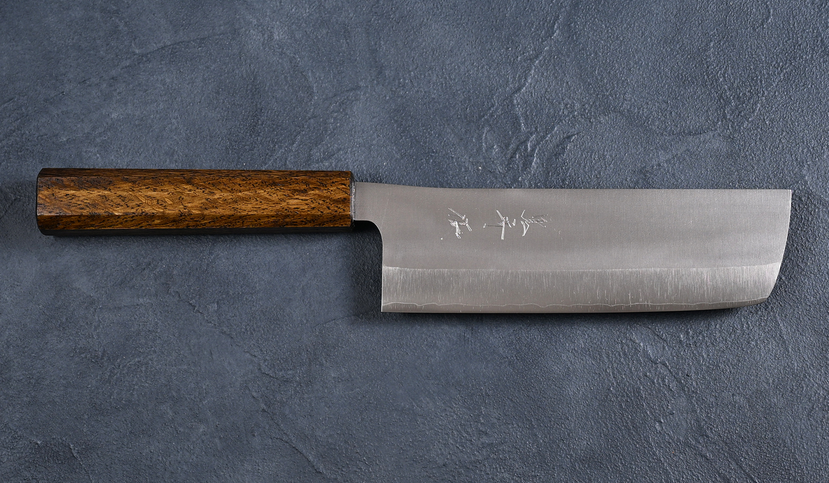 黒﨑優 Yu Kurosaki 月光 菜切包丁 VG XEOS鋼 樫八角柄 – ナイフギャラリー